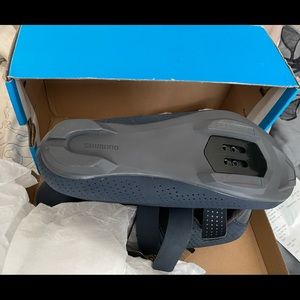Shimano RT5 cycling shoes